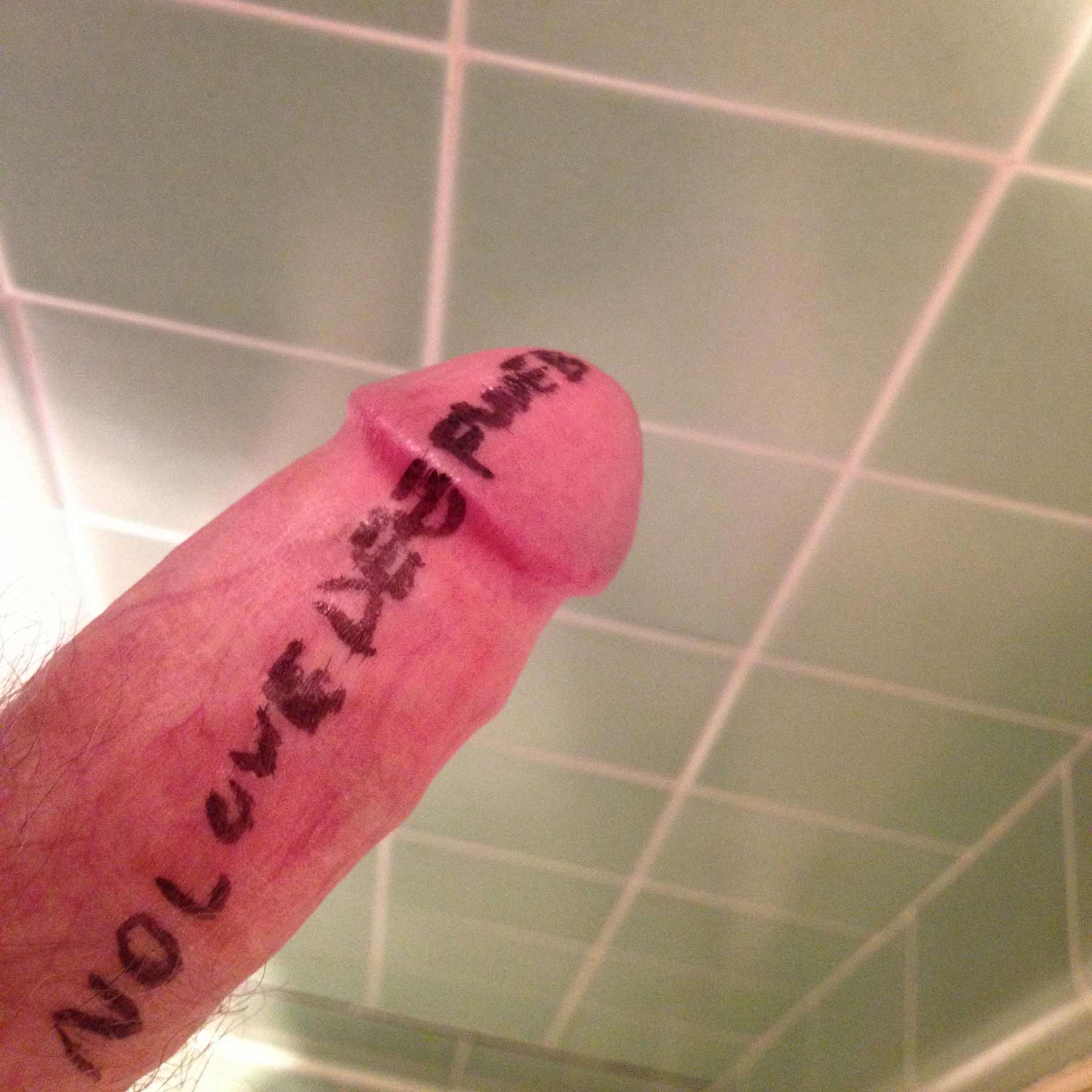 No Love Deep Web (Undated) — Death Grips